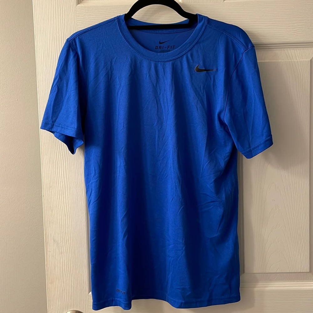 Mens Nike dri fit tee